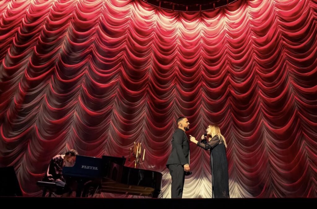 choreographer, movement director and model paris Lara fabian Tour Je suis là