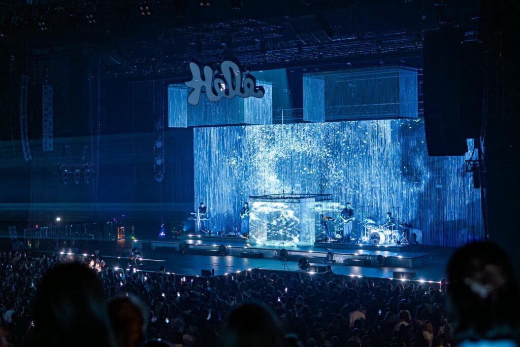 choreographer, movement director and model paris helena tour